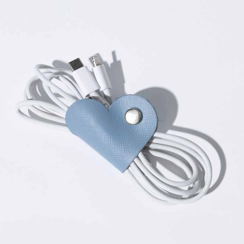 Heart Cable Holder perspectiva